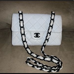 Authentic Chanel Vintage Small/Mini Single Flap - White BHW